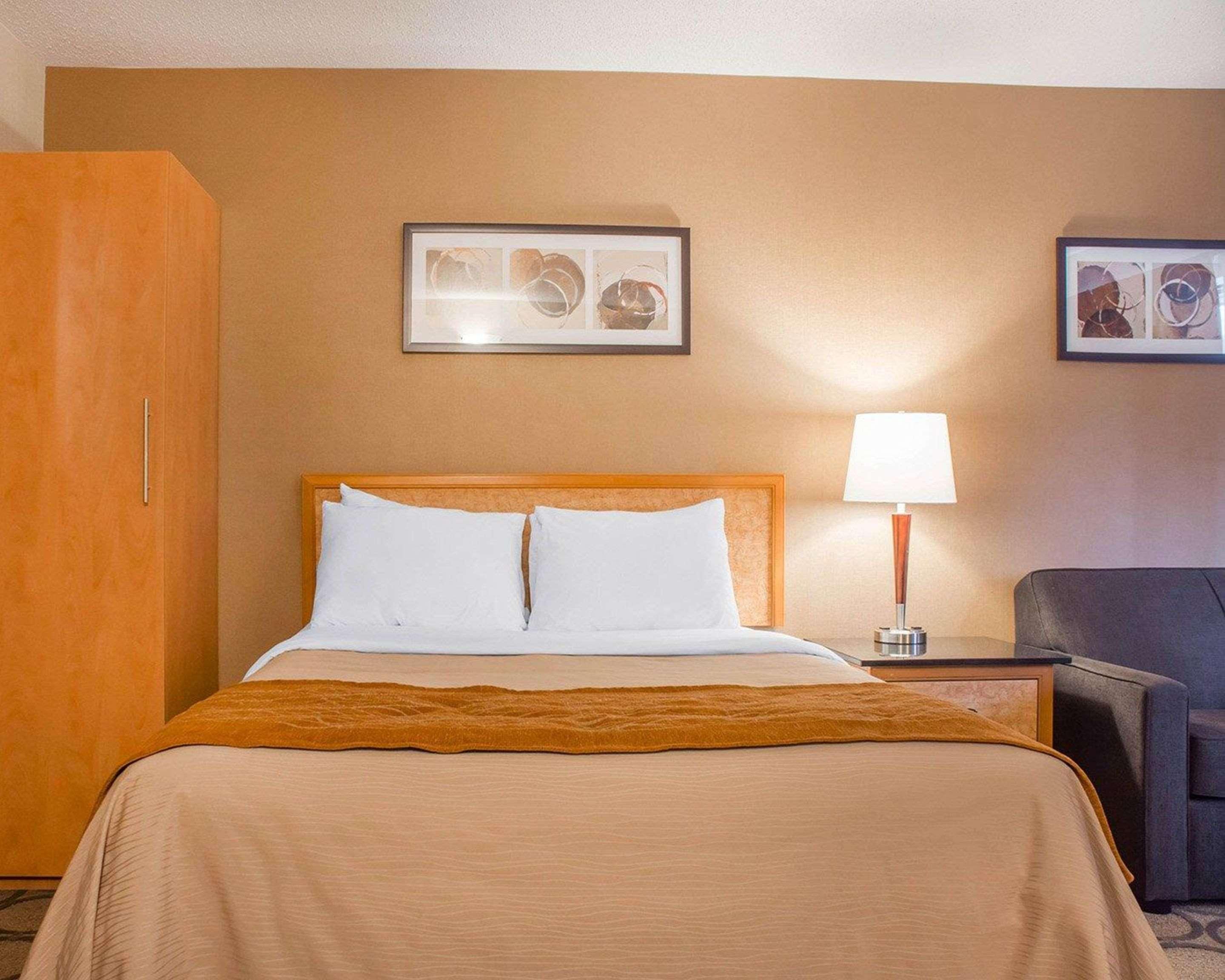 Comfort Inn Брантфорд Екстер'єр фото