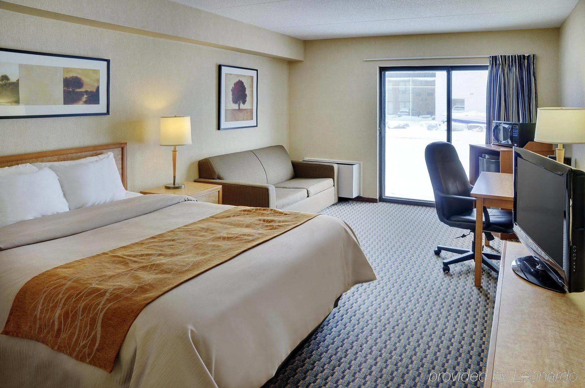 Comfort Inn Брантфорд Екстер'єр фото