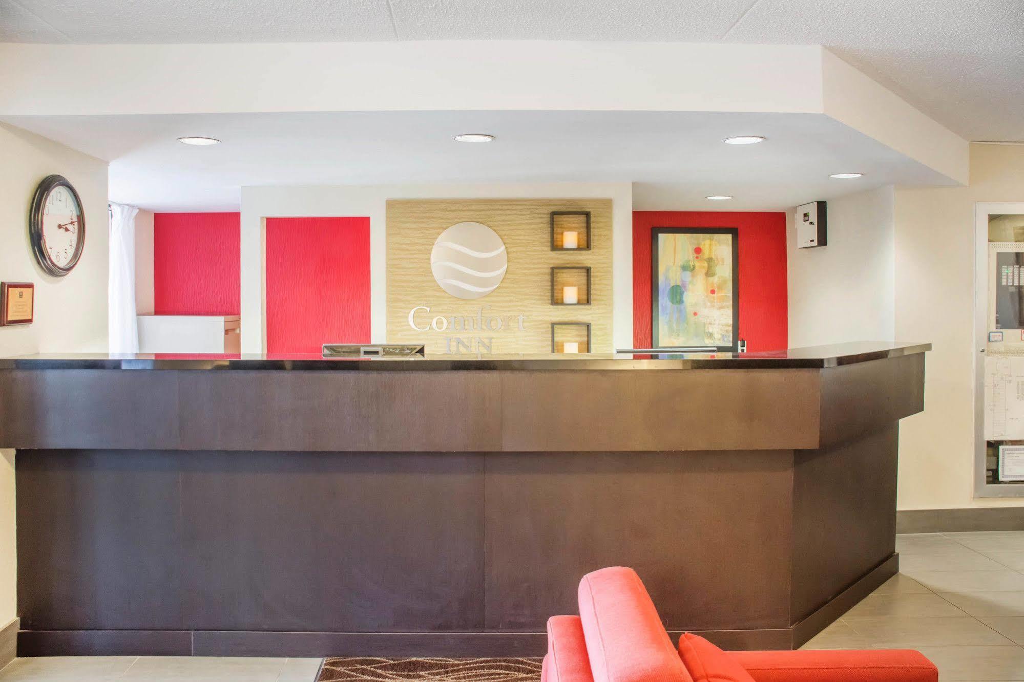 Comfort Inn Брантфорд Екстер'єр фото