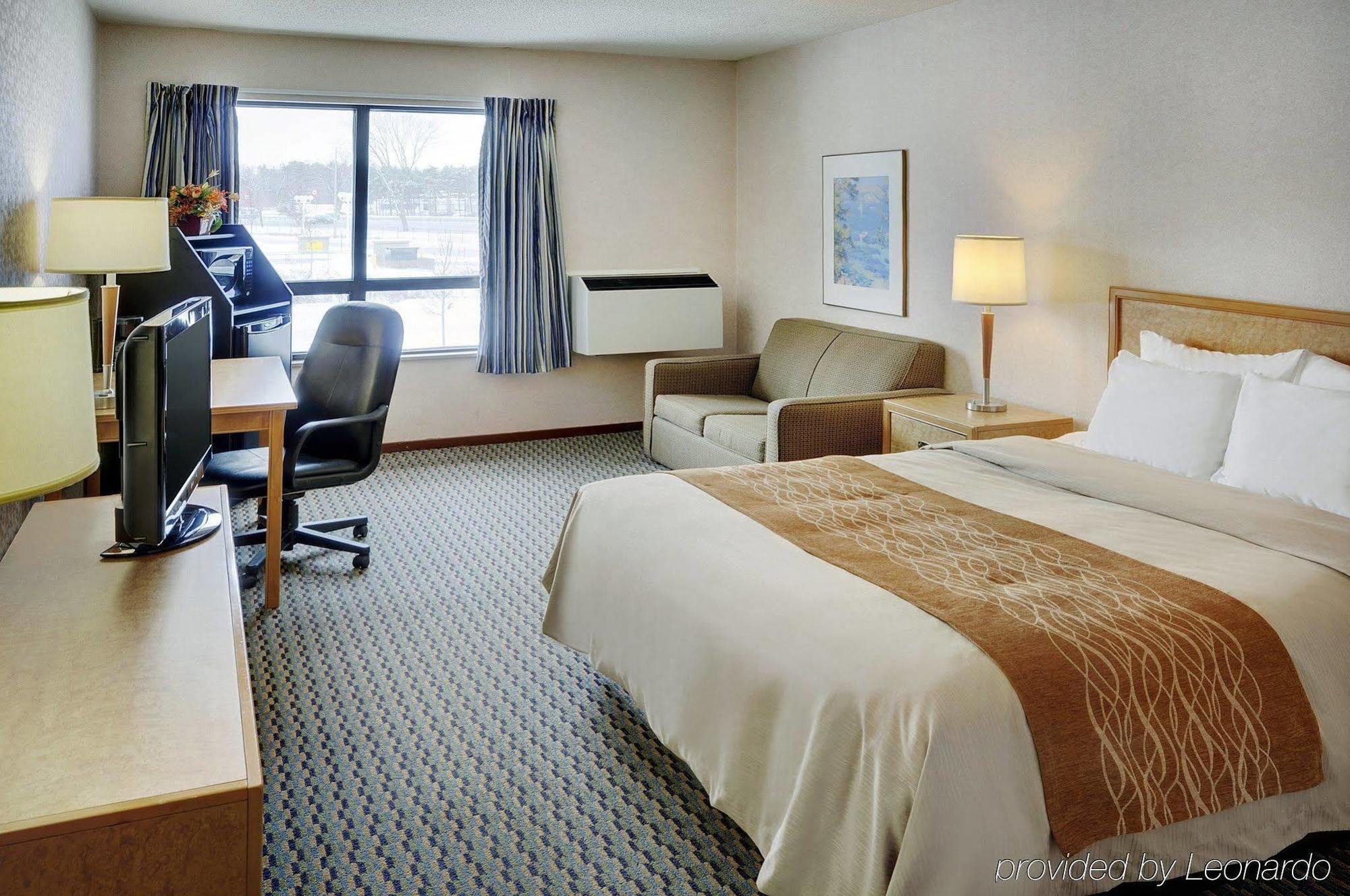 Comfort Inn Брантфорд Екстер'єр фото